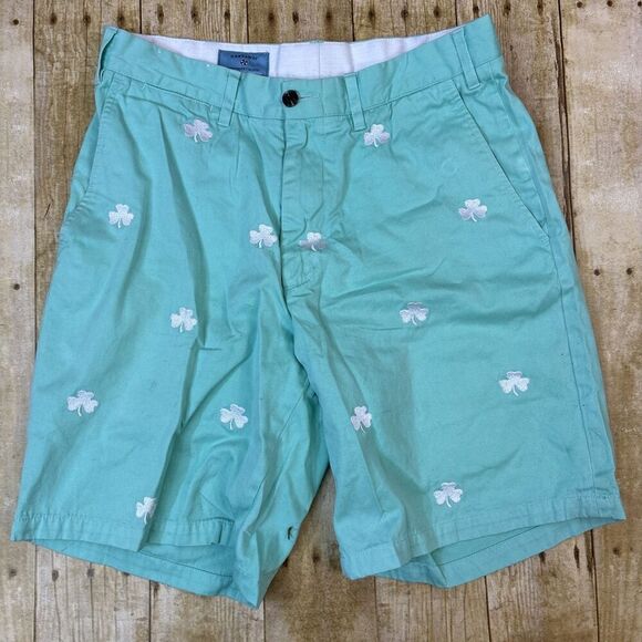 Castaway Nantucket Mens Shorts Size 30 All Over Shamrocks Clover St Patrick - Picture 1 of 8